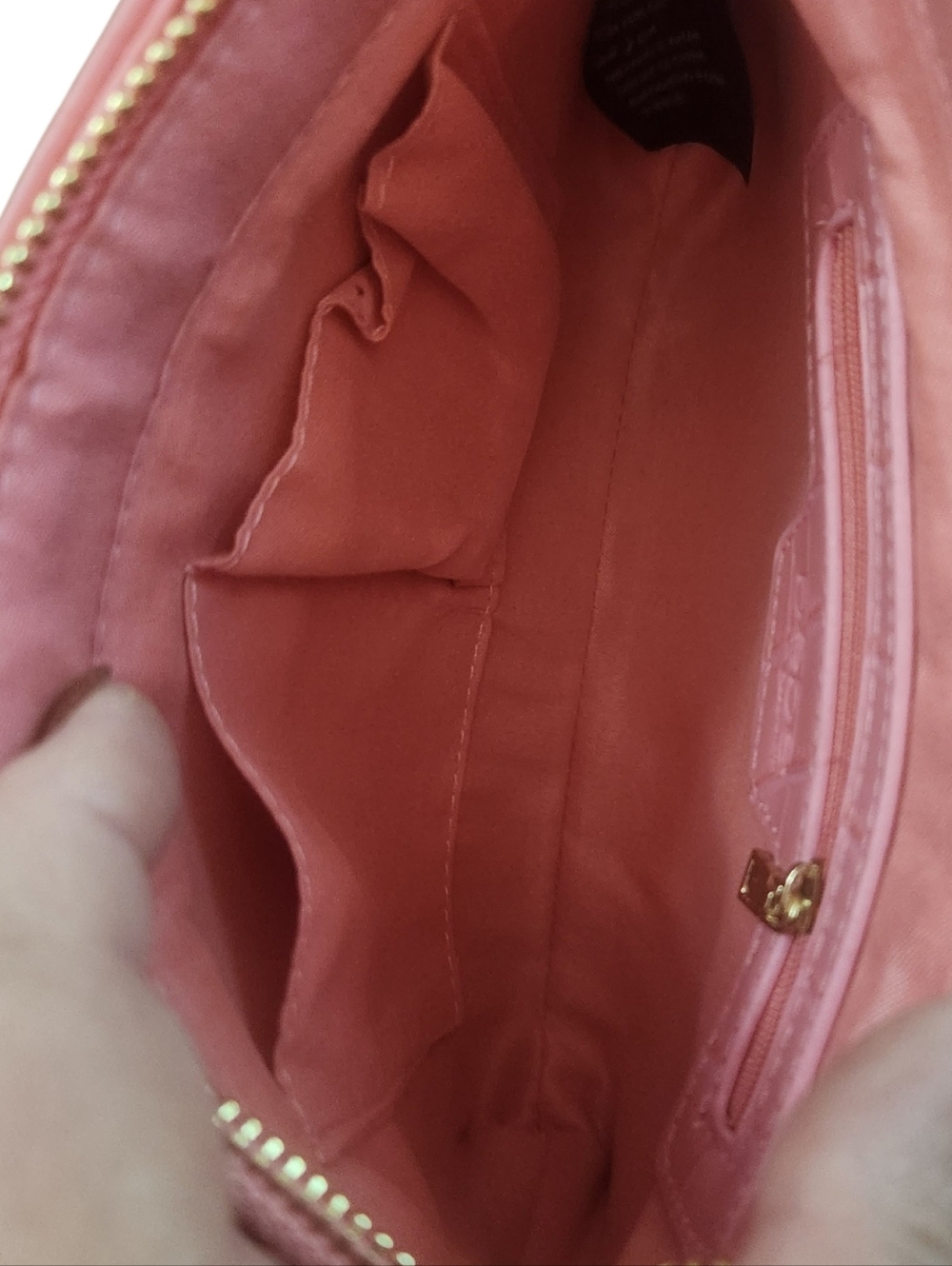 Bebe Pink Croc-Embossed Faux Leather Shoulder Bag NWOT - Picture 3 of 8